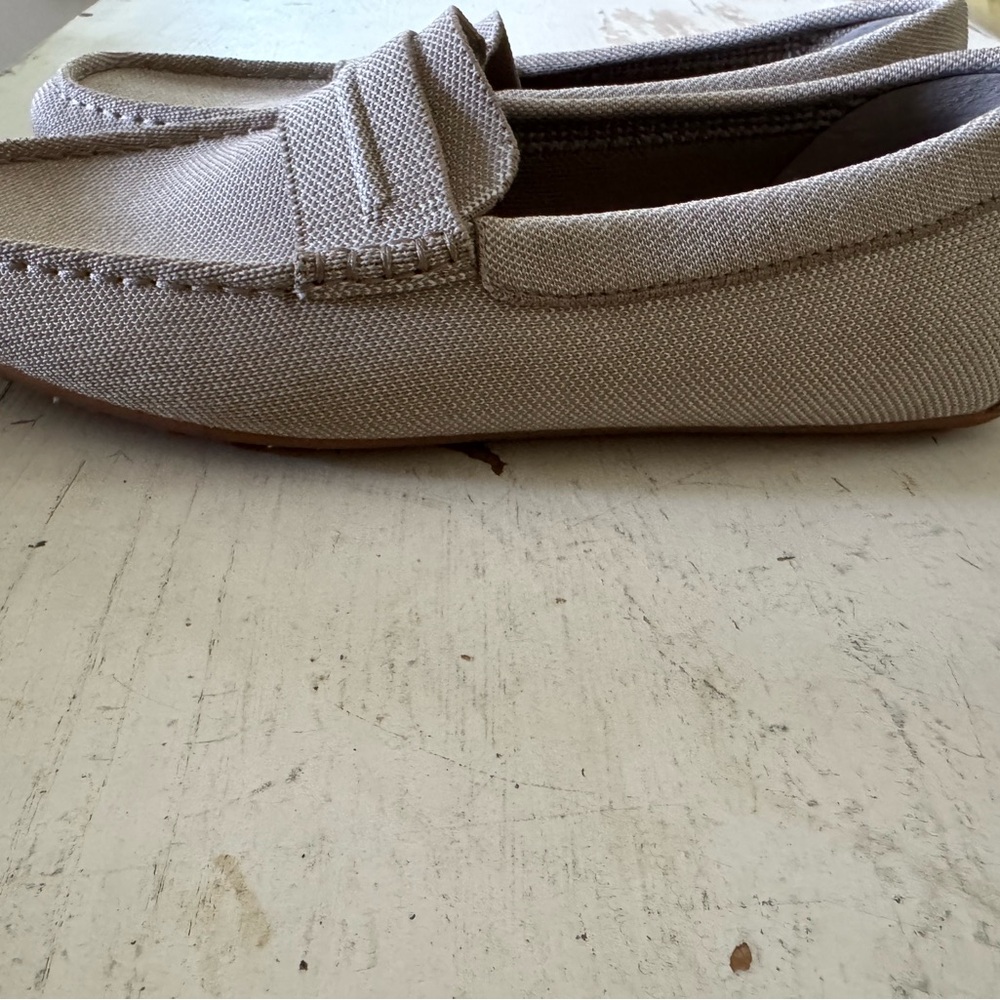 Rothy’s Men’s The Driving Loafer NWOT size 11.5. Tan - Picture 5 of 8